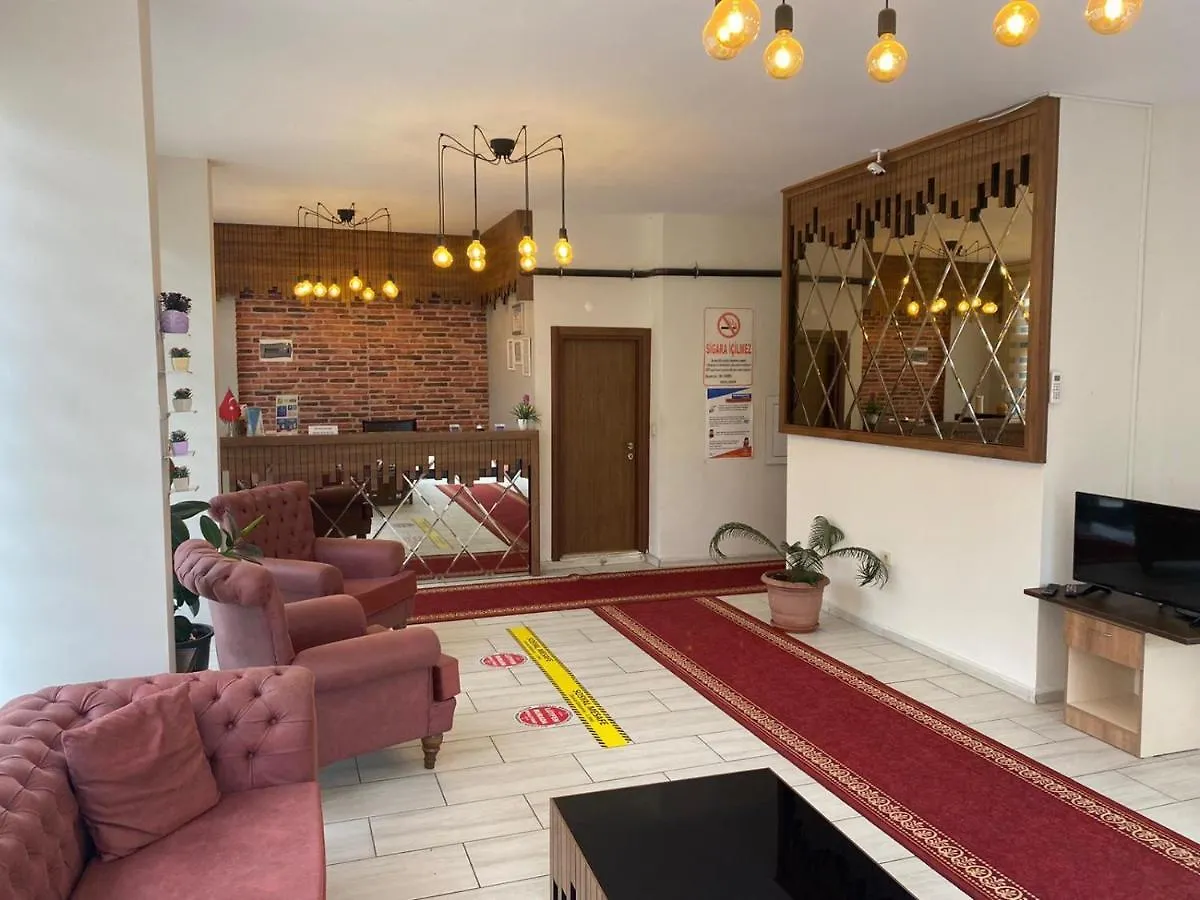 Aparthotel Grand Pera Suite Pelitli
