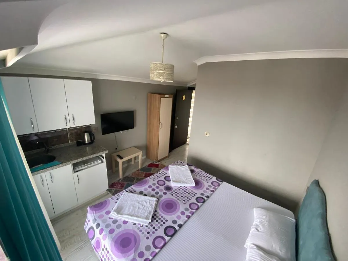 Aparthotel Grand Pera Suite Pelitli